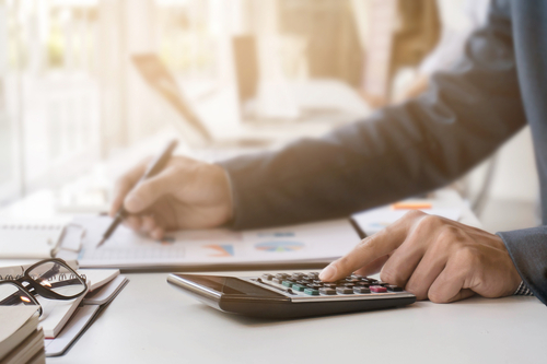 What Fees Do Personal Injury Attorneys Charge?
